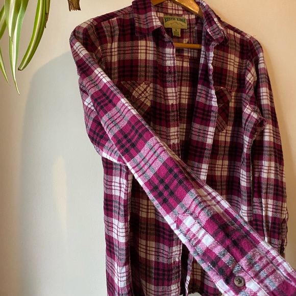Rustic Ridge Flannel Magenta Button Up Medium - Picture 3 of 8